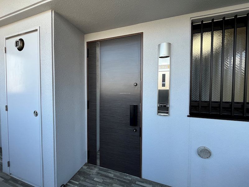 Quest Court Nagafu Konya-cho Garden Terrace 3LDK Apartment for Sale - Thumbnail 4
