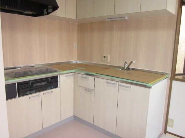 4LDK Investment House in Neyagawa with 6.4% Yield - Thumbnail 4