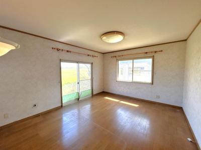 Renovated 4SLDK House in Kitakami with Parking — Image 4, Kitakami, Iwate