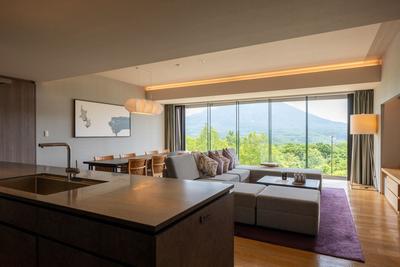 AYA Niseko 501 – 3BR Ski-In Ski-Out Condo in Niseko Hirafu, Hokkaido — Interior, Kutchan, Hokkaido