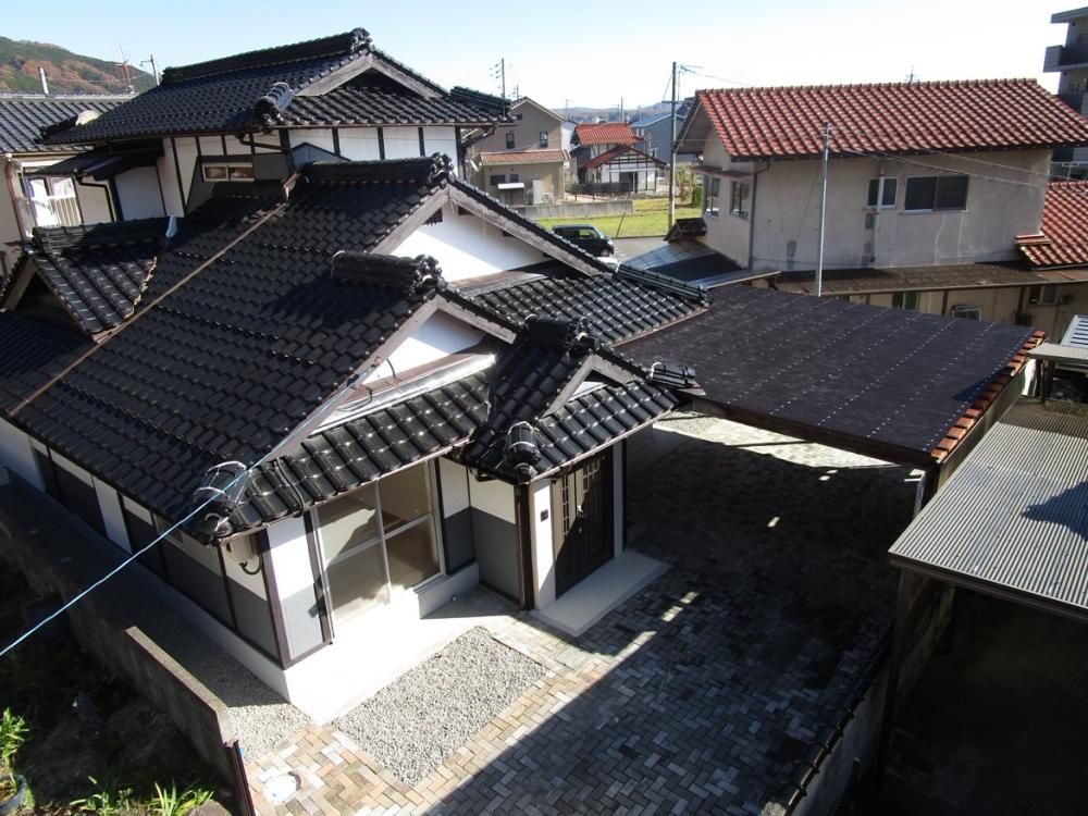 Renovated 4LDK House in Miyoshi, Hiroshima with Seismic Retrofitting - Thumbnail 2
