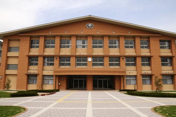 Chikugo Center Building 4DK Apartment in Wakayama - Thumbnail 3