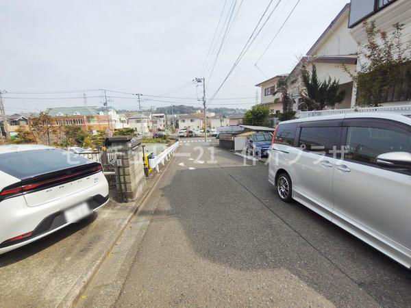 Renovated 4DK house near Fujisawa-Hommachi Station - Thumbnail 3