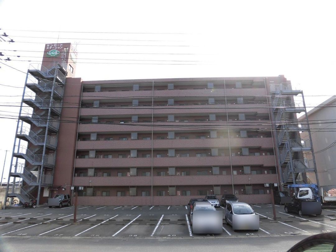 Sunroad Station Iwaki 3LDK Apartment for Sale in Fukushima - Thumbnail 2