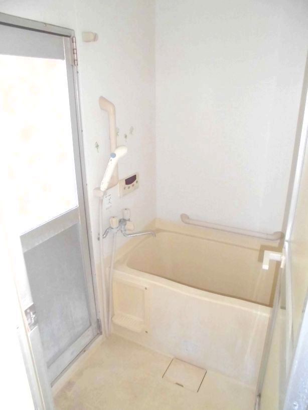 3DK Apartment Near Nishiyama Tennozan Station in Oyamazaki, Kyoto - Thumbnail 4
