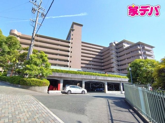 3LDK Apartment in Hamamatsu with Balcony - Thumbnail 3