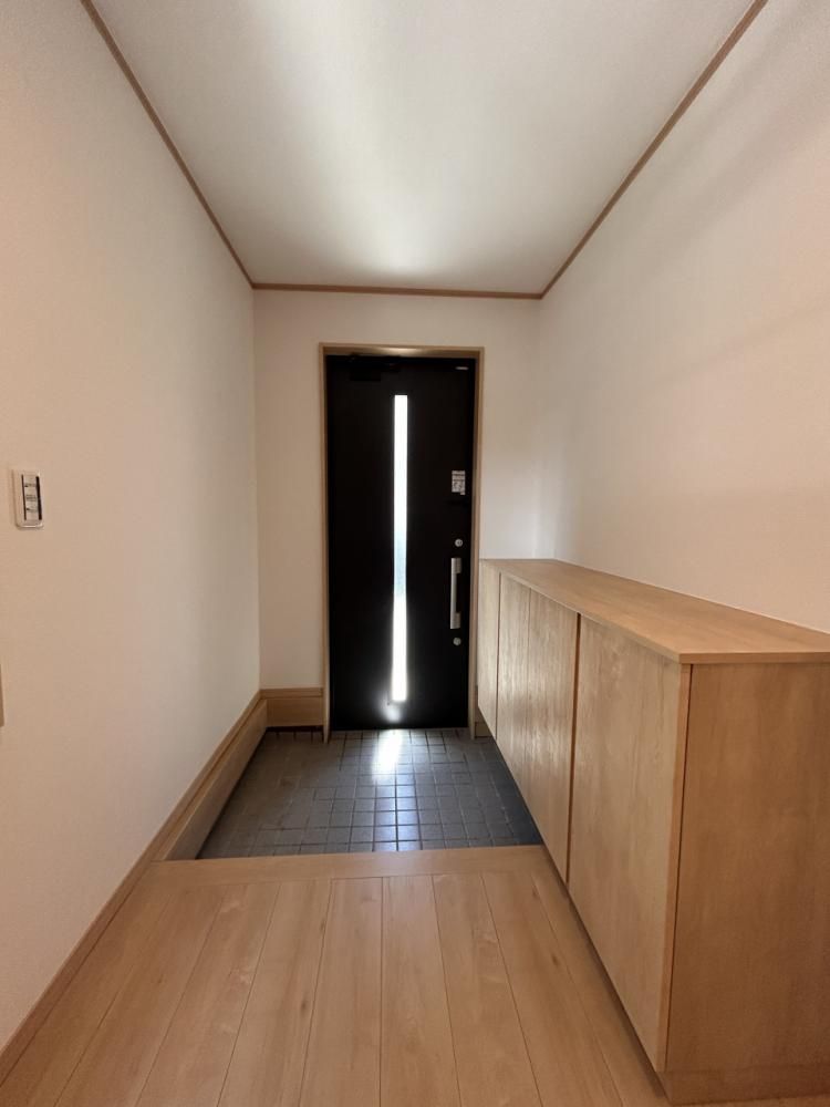 Renovated 4-Bedroom House in Showa, Yamanashi Prefecture - Thumbnail 4