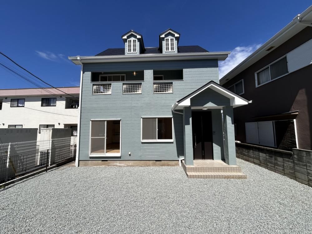 Renovated 4-Bedroom House in Showa, Yamanashi Prefecture - Thumbnail 2