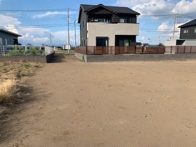 Vacant Land for Sale in Isesaki, Gunma - 386.6 sqm Plot - Thumbnail 2