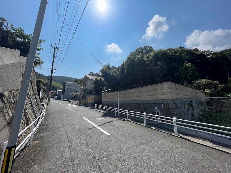 Traditional Japanese House in Kitakyushu with Spacious Garden - Thumbnail 3