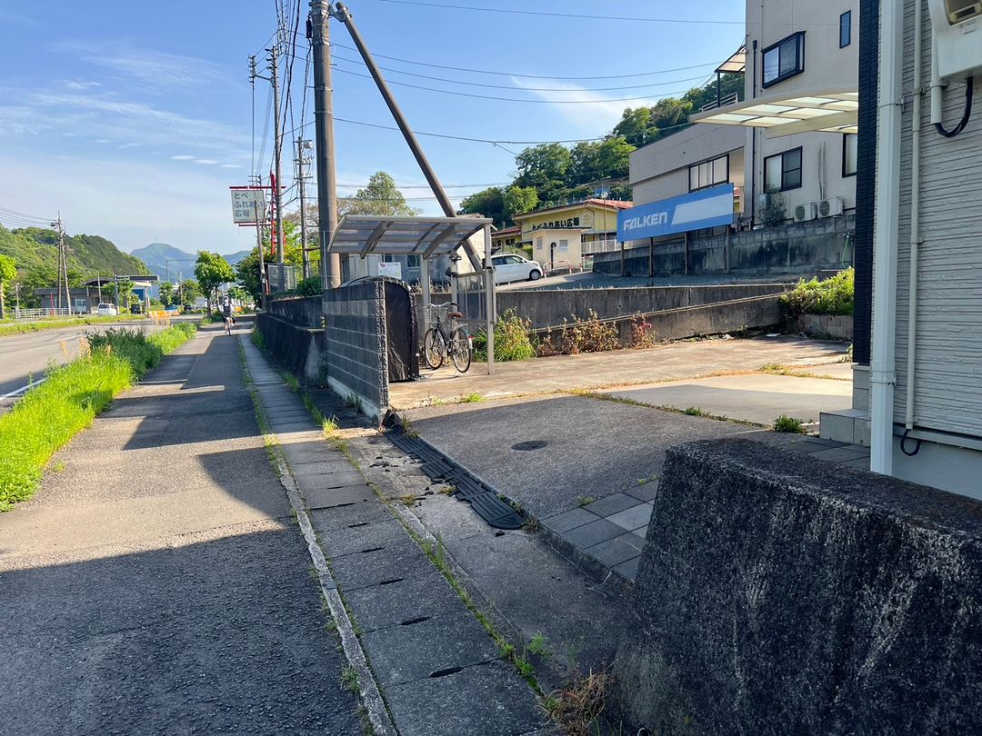 4LDK House in Tobe Town, Ehime | 2013 Build with Solar Power - Thumbnail 4