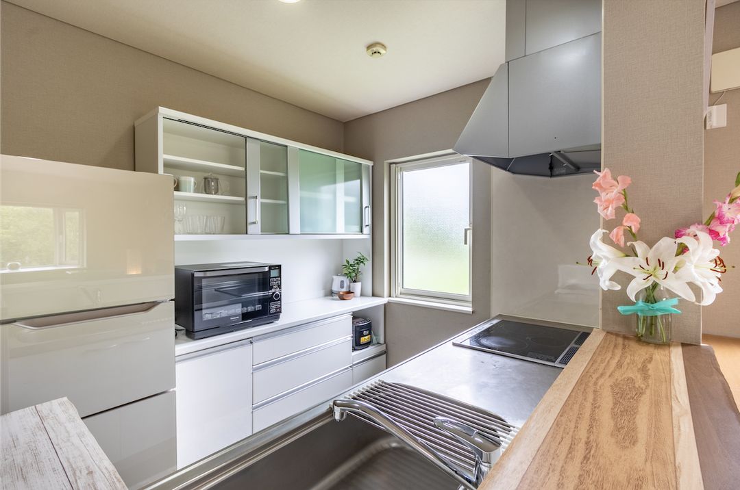 4-Unit Apartment Building for Sale in Niseko's Kabayama - Thumbnail 4