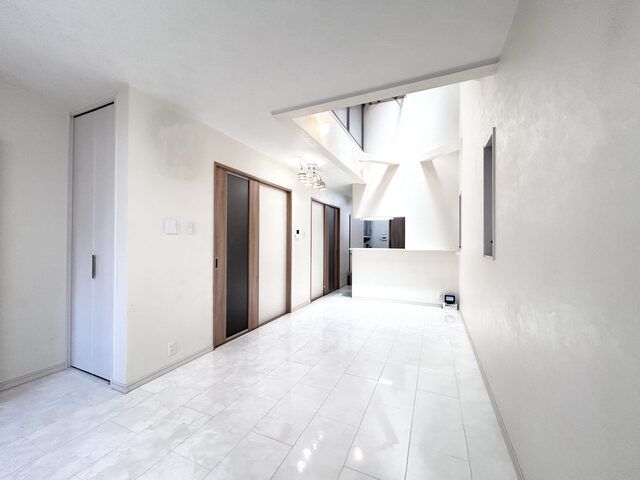 3LDK House for Sale in Ikuno Ward, Osaka | 130.03 sqm - Thumbnail 4