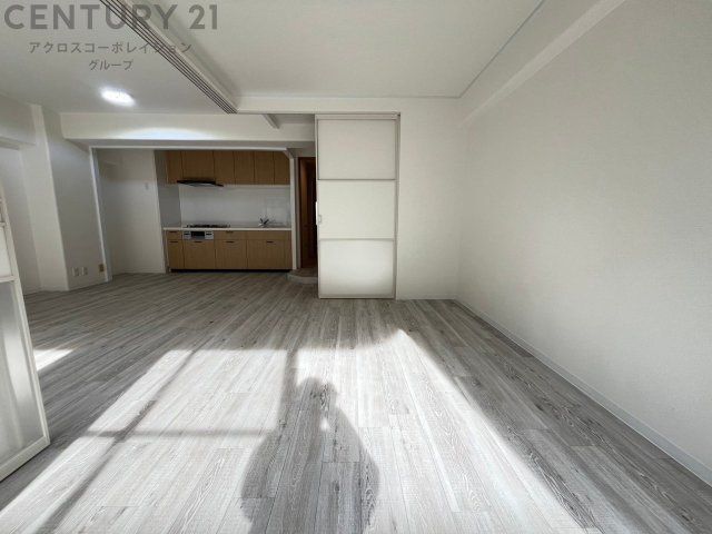 Renovated 3LDK Apartment in Amagasaki Near Station - Thumbnail 3