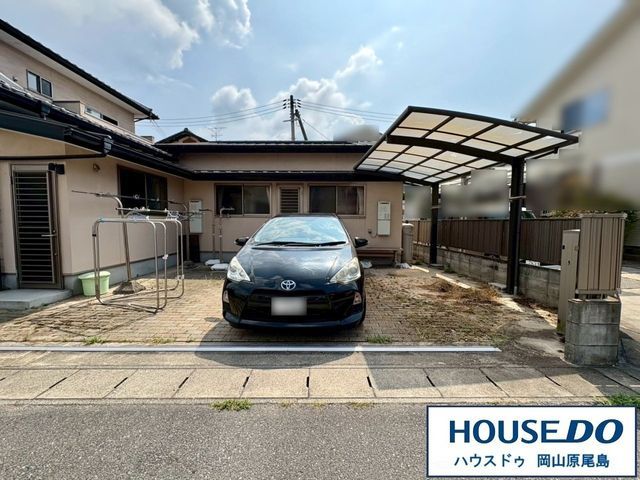 4LDK Family House for Sale in Okayama's Saidaiji Nakano - Thumbnail 2
