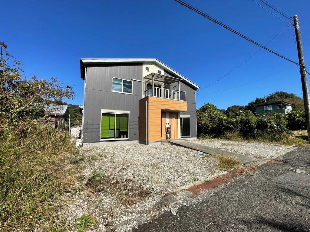 Modern 3SLDK House with Island Kitchen in Nikko, Tochigi - Thumbnail 2