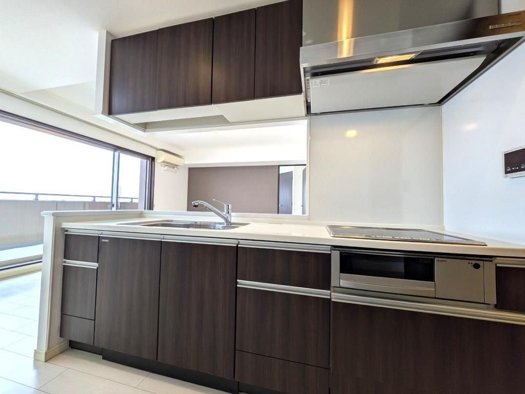 3LDK Apartment for Sale near Higashi-Sanjo Station, Sanjo - Thumbnail 4