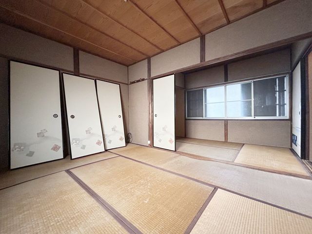 Land with Old House for Sale in Fushimi, Kyoto - Near Nakashima Station - Thumbnail 4