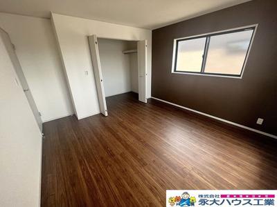 4LDK All-Electric House in Ishinomaki with Dual-Aspect Windows — Image 22, Ishinomaki, Miyagi