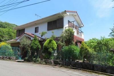 Used detached house located 4.4km from Usami Station on the JR Ito Line (Ito City) (Property number: 3330210-0000241) — Image 1, Ito City, Shizuoka
