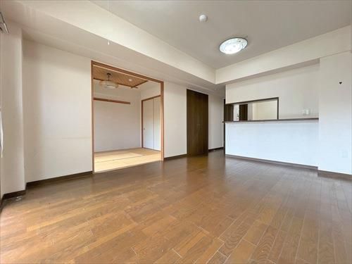 1SLDK Apartment for Sale in Tokorozawa, Saitama - Thumbnail 4