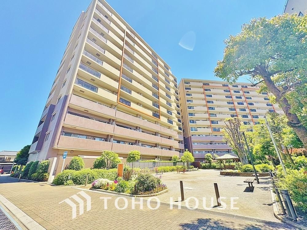 3LDK Apartment with Garden in Matsudo, Chiba - 90.68m² - Thumbnail 4