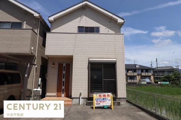 4LDK House in Shizuoka with Parking Near Koshō Station - Thumbnail 2