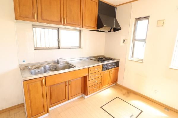 4LDK House in Shizuoka with Parking Near Koshō Station - Thumbnail 4