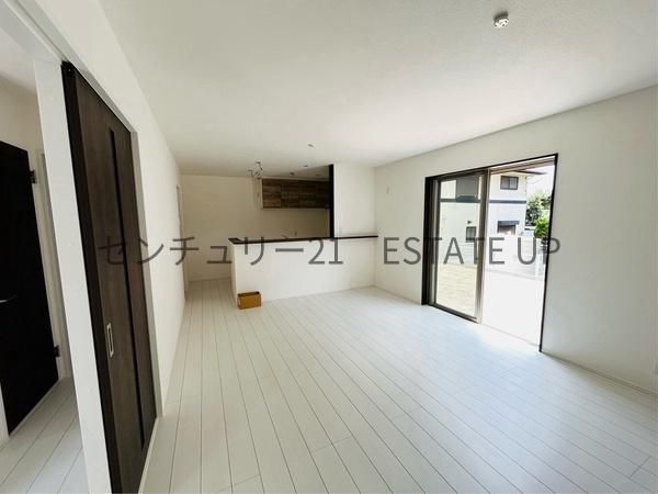 Newly Built 4LDK House for Sale in Kirishima City, Kagoshima - Thumbnail 2