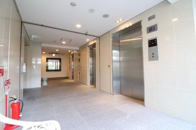 Laurel Square Osaka Bay Tower 32F Apartment for Sale — Image 3, Suminoe, Osaka