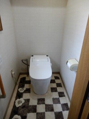 Spacious 10DK House with Two Kitchens in Nabari, Mie - Thumbnail 4