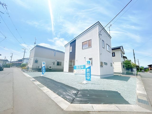 3LDK Renovated House for Sale in Shiwa Town, Iwate - Thumbnail 2