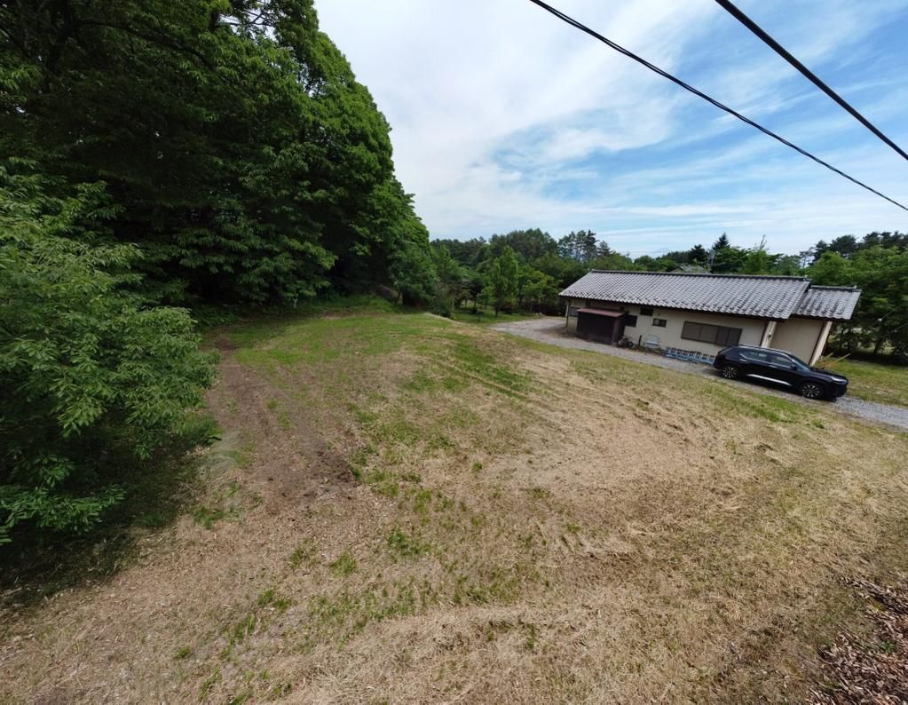 Spacious 4DK House on Large Land in Hokuto City, Yamanashi - Thumbnail 3