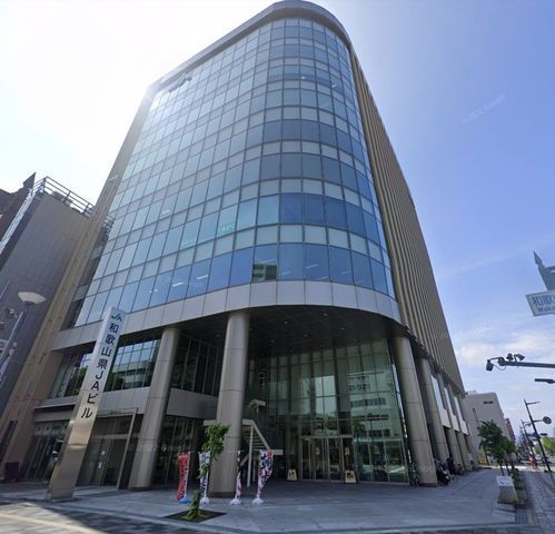 Modern 3LDK Apartment for Sale Near Wakayama Station - Thumbnail 3