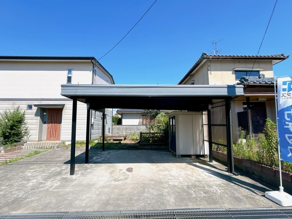 2SLDK House for Sale in Mizuhashi, Toyama City - Thumbnail 2