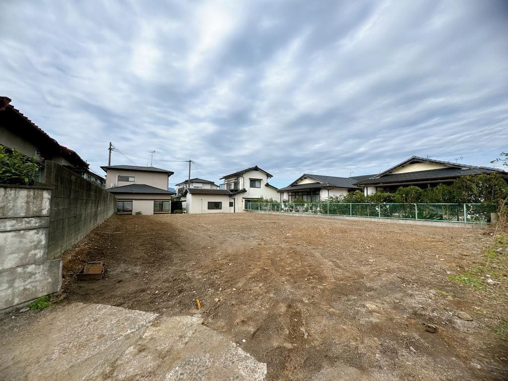 302.7 sqm Vacant Land for Custom Home Near Horikawa Station, Kumamoto - Thumbnail 2