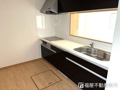 Renovated 4LDK House for Sale in Sakurai City — Image 4, Sakurai, Nara