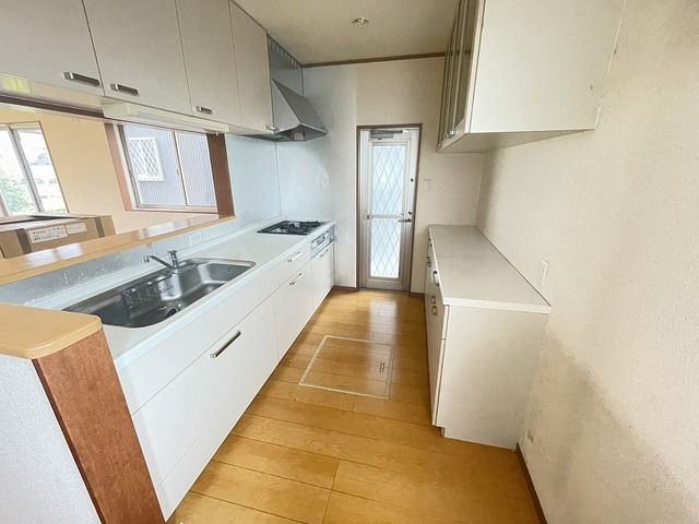 Renovated 3LDK House for Sale in Nerima, Tokyo - Thumbnail 4