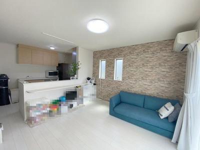 Nonaka 5-chome, Fujiidera City | Fujiidera City, a 22-minute walk from Fujiidera Station on the Kintetsu Minami-Osaka Line, a used detached house (property number: 0125333-0000227) — Image 1, Fujiidera, Osaka