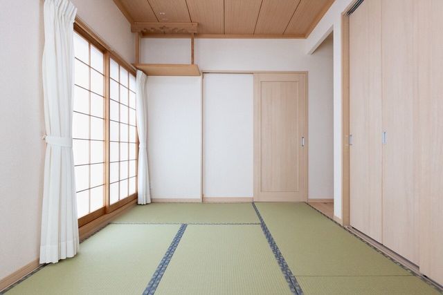 4LDK Detached House in Numazu with Renovation Potential - Thumbnail 4