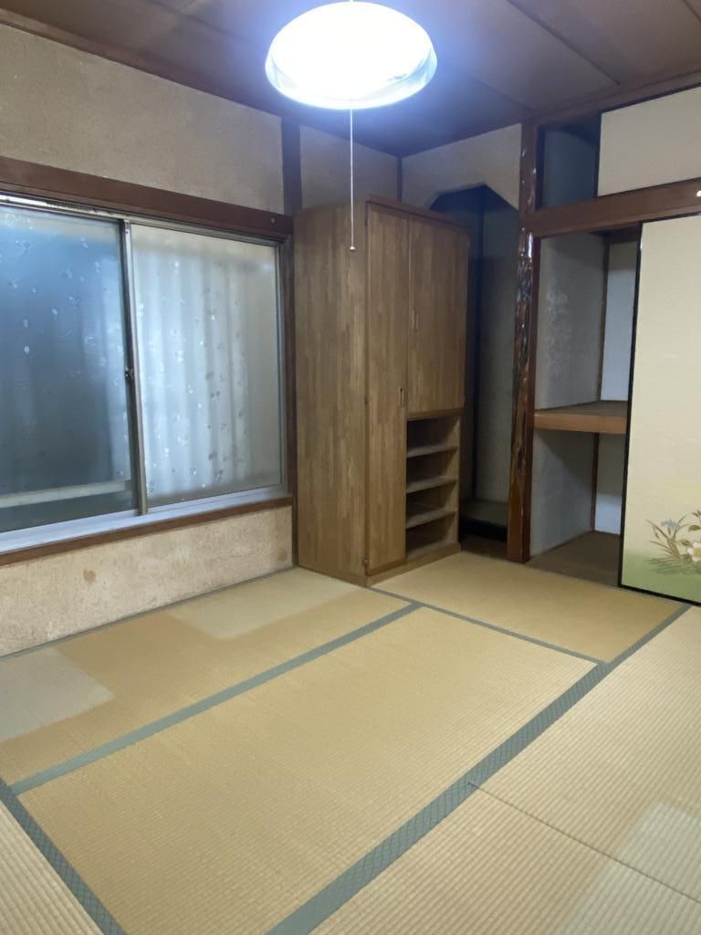 3DK House in Habikino City with 2014 Renovations - Thumbnail 3