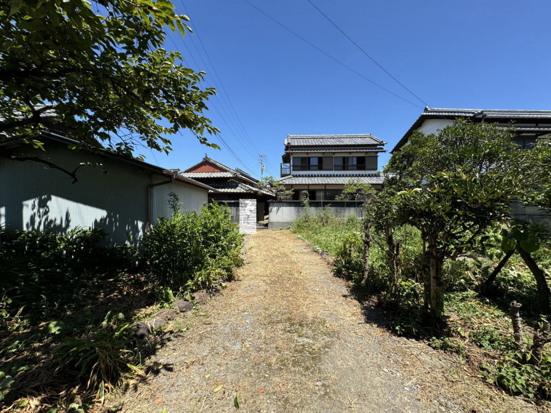 7LDK House in Aki City with Garden and Annex - Thumbnail 3