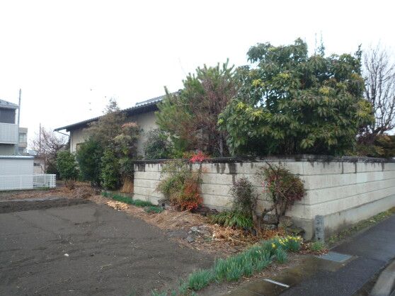 3LDK Wooden House for Sale in Chuo City, Yamanashi - Thumbnail 2