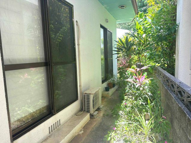 Land with Old House for Sale in Kunigami Village, Okinawa - Thumbnail 3