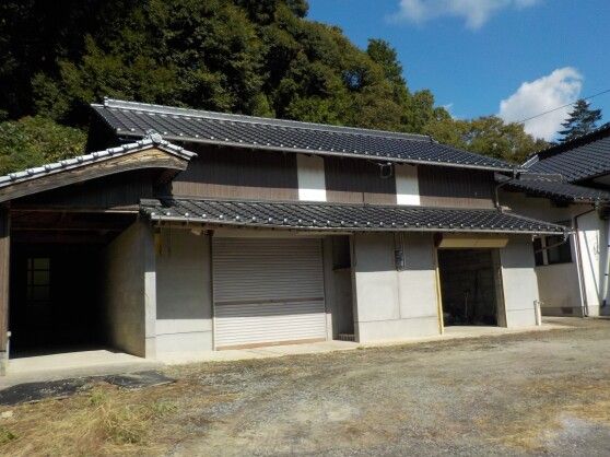 Traditional 7DK House with Land for Sale in Miyako Town, Fukuoka - Thumbnail 2