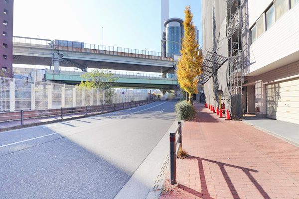 1K Apartment for Sale in Toshima, Tokyo - Pearl Kami-Ikebukuro - Thumbnail 4