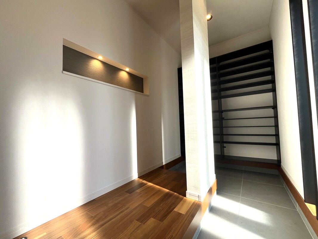 300.75 sqm Land for Sale in Tsukuba with Full Hinoki House Construction - Thumbnail 4