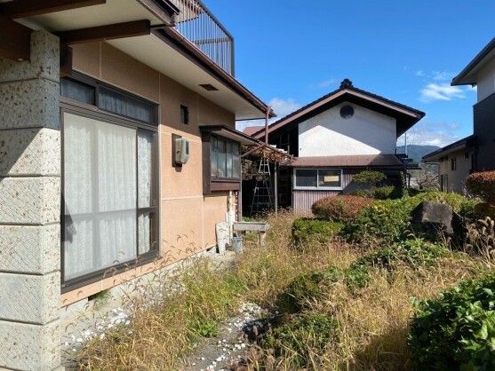 6K House for Sale in Okaya, Nagano with Large Garden - Thumbnail 3