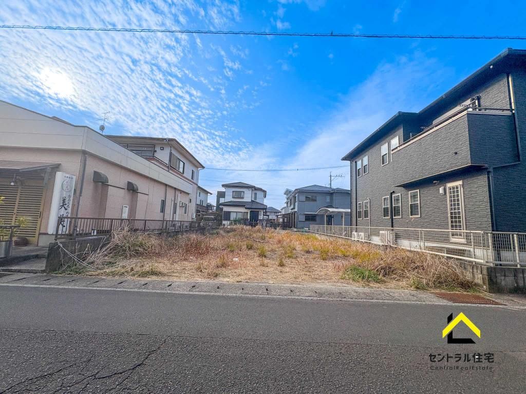 Land for Sale in Otsuka-cho, Miyazaki City - 183.2 sqm - Thumbnail 2