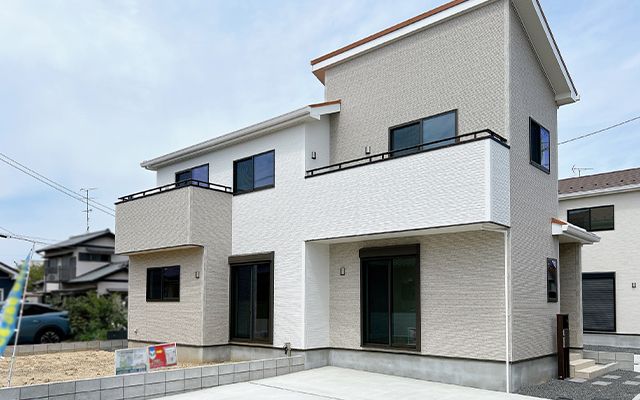 New 4LDK House for Sale in Tsu City, Mie Prefecture - Thumbnail 2
